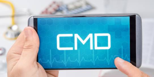 In Ihrem Umfeld gibt es jemanden, der oft von Schmerzen geplagt ist? Sprechen Sie CMD als mögliche Ursache an.